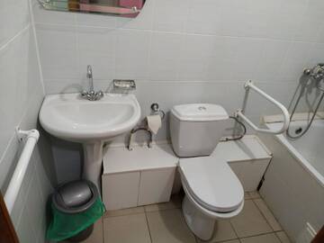 Фото номера Стандартный двухместный номер с 2 отдельными кроватями Отель Гостиничный комплекс Припять г. Пинск 14