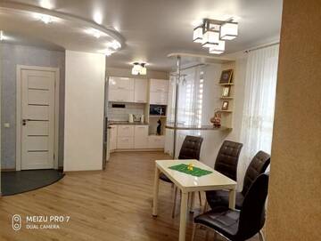 Фото Апартаменты Apartment on Zhaloytskaga 35 г. Пинск 5