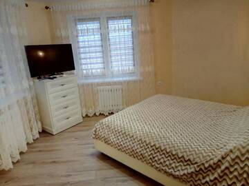 Фото номера Улучшенные апартаменты Апартаменты Apartment on Zhaloytskaga 35 г. Пинск 21