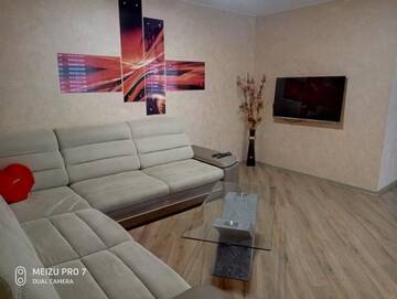 Фото номера Улучшенные апартаменты Апартаменты Apartment on Zhaloytskaga 35 г. Пинск 9